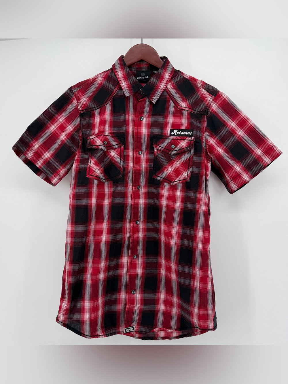 Burnside Small Mens Western Plaid Shirt Short Sleeve Red Black “Arkansas” Patch